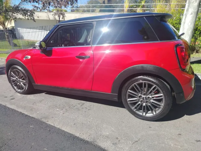 Mini Cooper S 2.0 Turbo 16V 3P Aut. 2015