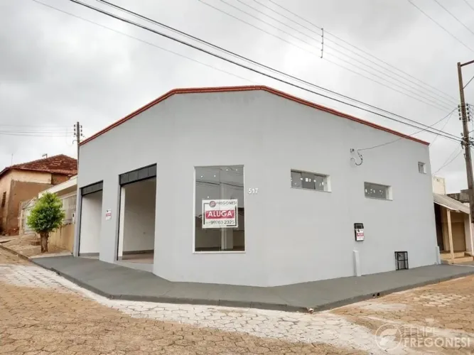 Casa com 1 Quarto(s) e 1 banheiro(s) para Alugar, 190 m² por R$ 1937 / Mês
