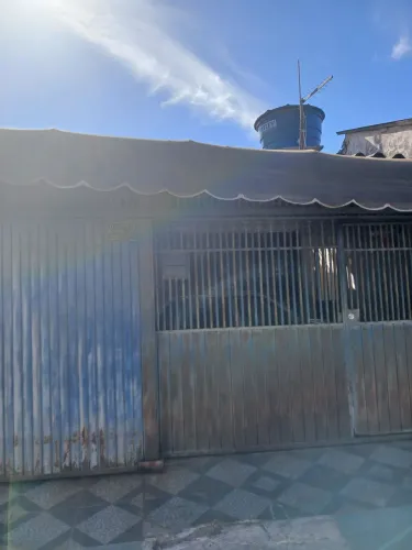 Vendo um toldo usado
