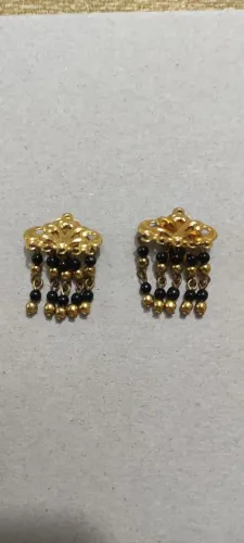 Brinco Vintage Retrô Dourado Preto Feminino Clip Anos 80