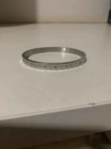 bracelete cravejado números romanos 