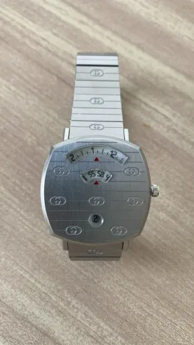 Relógio Gucci Grip Em Aço Inoxidável