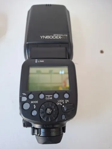 Flash Yongnuo YN600EX-RT (usado)