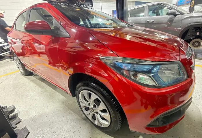 Chevrolet Onix Hatch LT 1.4 8V Flex Power Mec. 4P 2014