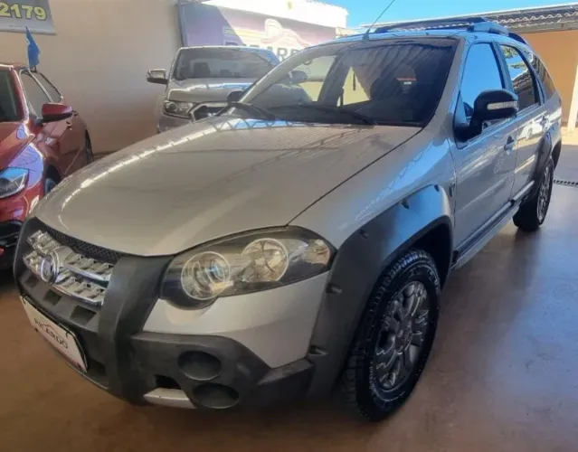Fiat Palio Week.adv.lock.dualogic 1.8 Flex 2012