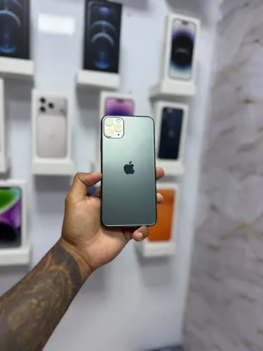 IPHONE 11 PRO MAX 64GB TELA E BATERIA ?1.399
