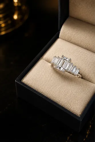 Anel Solitário Emerald Cut 1.44 CT
