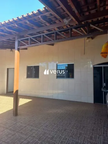 IMÓVEL RESIDENCIAL NO GRANADA