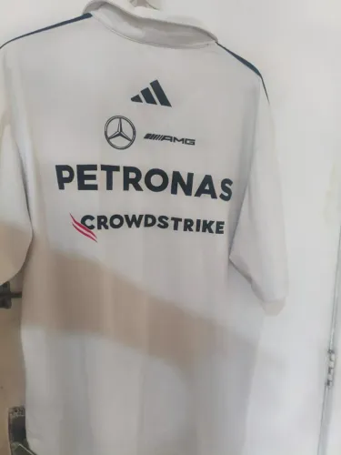 Mercedes Petronas