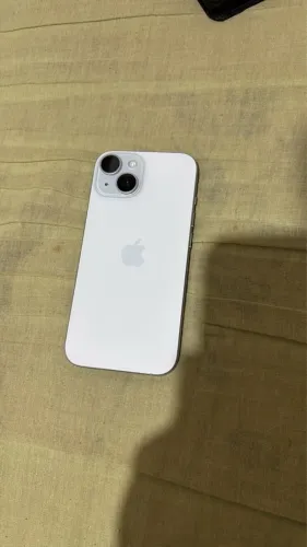 Vendo iPhone 15 com tela trincada 