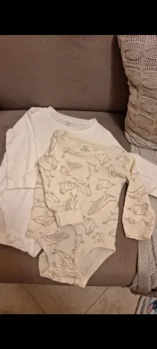 2 Body marca Carter's 18 meses
