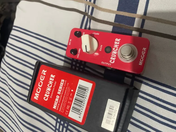 Pedal Mooer Cruncher Distorção 