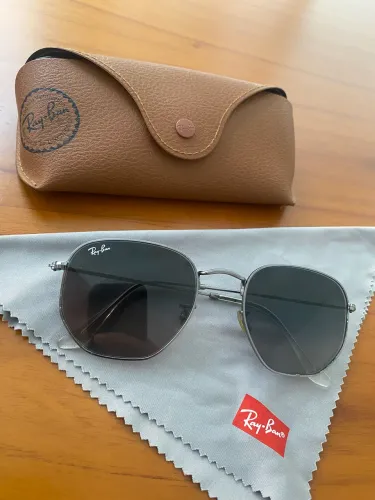 Óculos de Sol Ray-Ban Hexagonal Masculino