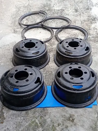 Roda 6 furos Caminhão D60 ,81