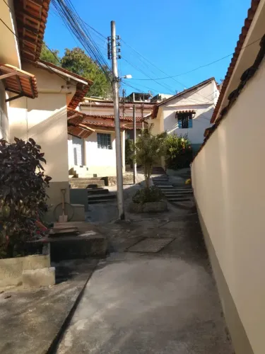 Casas de 1 quarto - Galo Branco - São Gonçalo - RJ