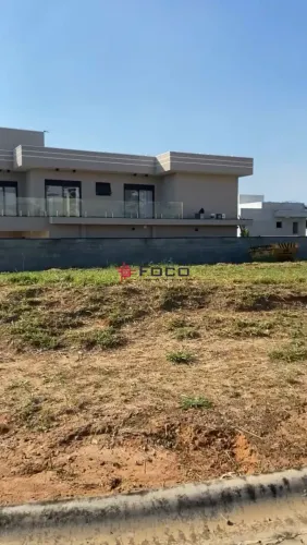Terreno / Condominio Ecopark Bourbon / 580 m² AT / Caçapava - SP.
