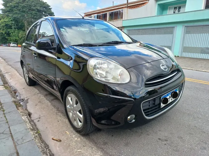 Nissan March S 1.0 16V Flex Fuel 5P 2014