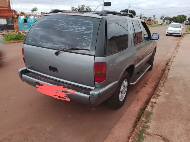 Chevrolet S10 Blazer DLX 4.3 V6 1997