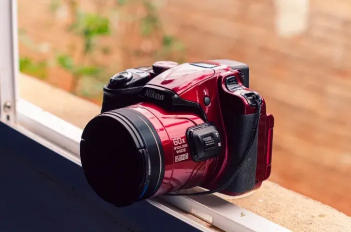 Camera Nikon P600 Vermelha Excelente Estado Com cartão 16GB