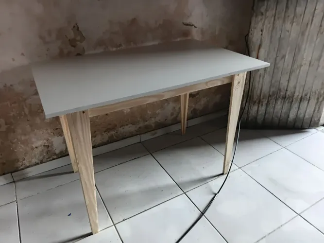 Mesa grande nova nunca usada