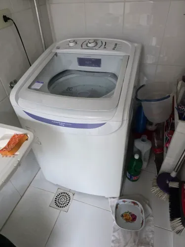Máquina de lavar Electrolux 13 kgs