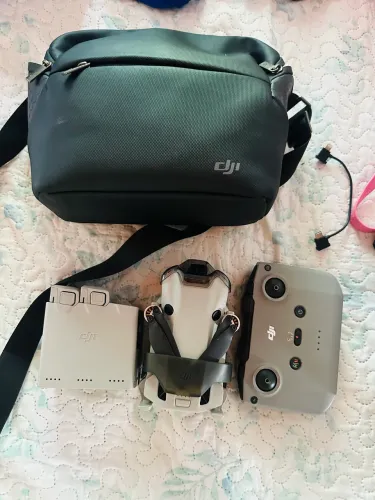 Drone DJI mine 4 pro 