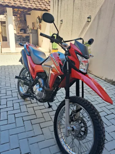 Bros 160