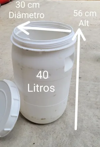 Galões /Bombona / barril 45 litros usados com cloro