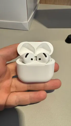 Airpods 4 defeito lado esquerdo