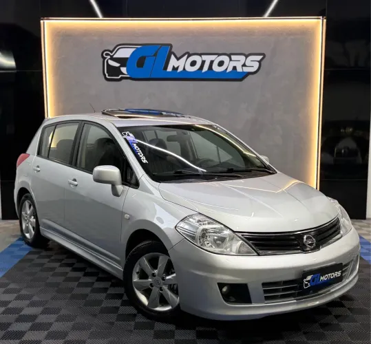 Nissan Tiida SL 1.8/1.8 Flex 16V Aut. 2013