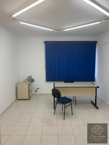 Sala Comercial / Usada para Venda em Sorocaba, Jardim Portal da Colina, 1 banheiro, 1 vaga