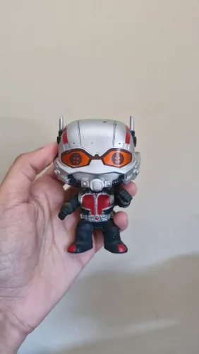 Funko Pop Homem formiga