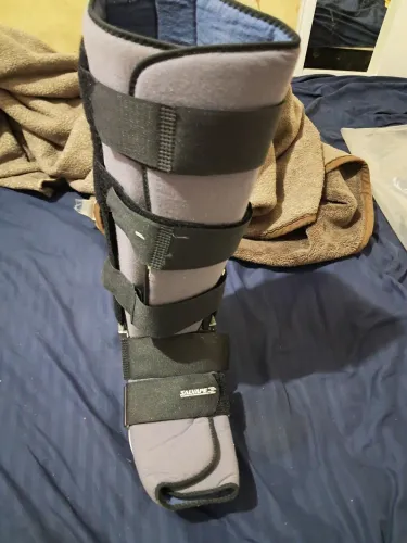 Bota imobilizadora Robofoot - Tam G ( do N 39 ao 42) PARA SAIR HOJE 50,00