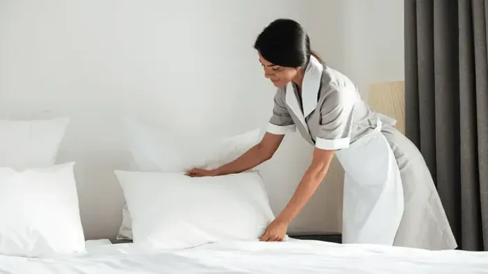 Camareira de Hotel em Goiânia/GO