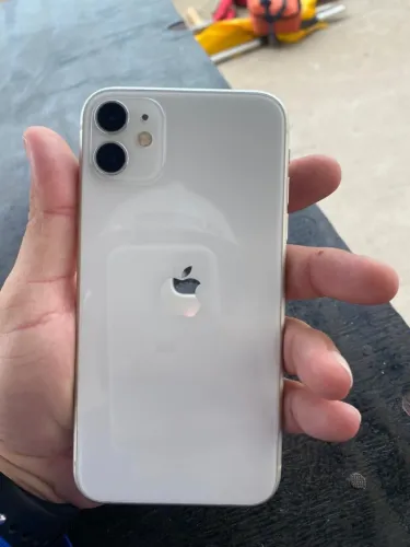 iPhone 11 64g