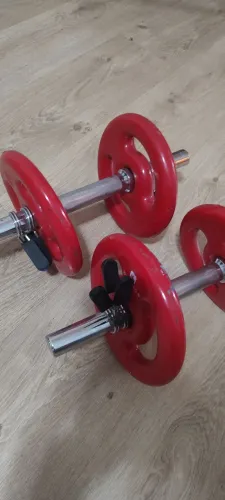 Peso 3 quilos cada o par Domyos vermelha usada em perfeito estado 