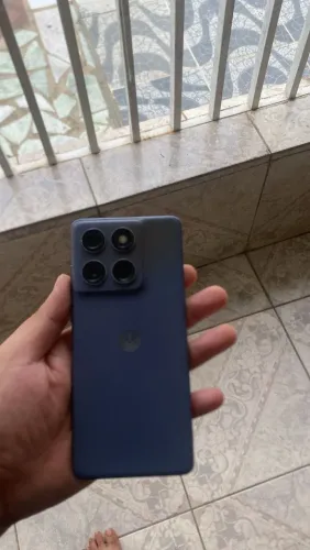 Motorola Edge 60 fusion 256gb (2 meses de uso ) caixa , carregador original e nota