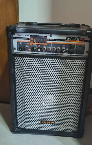 Caixa multiuso Neo 400 de 60 watts rms