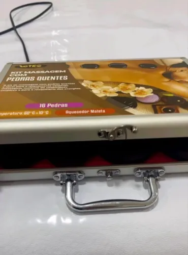 Maleta com pedras quentes 