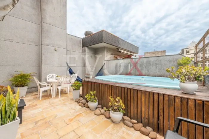 Cobertura Espaçosa: 155.25m², 3 Quartos, Mont Serrat, Porto Alegre/RS