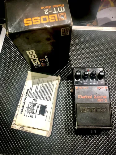 Pedal Boss Metal Zone MT-2 1994 na caixa
