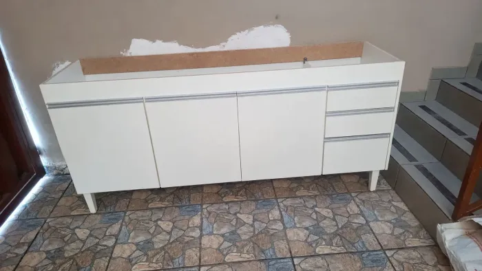 Balcão de cozinha super conservado