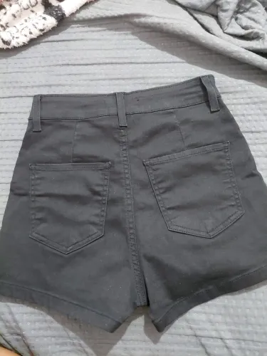 Vendo ou troco bermuda riachuelo tamanho 36