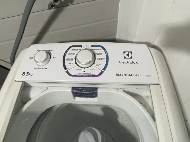 Máquina de Lavar Electrolux Essential Care 8,5kg - Excelente Estado