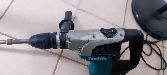 Martelete rompedor Makita