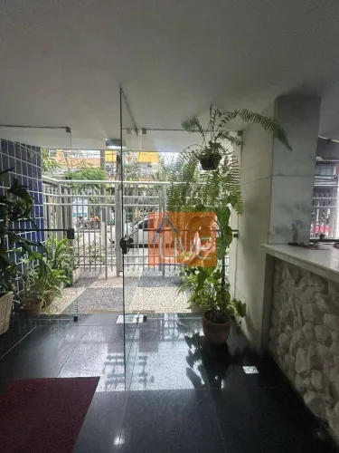 LIVE VENDE: Apartamento com 3 quartos, sendo 1 suíte e vaga, 106 m² por R$ 800.000 - Icara
