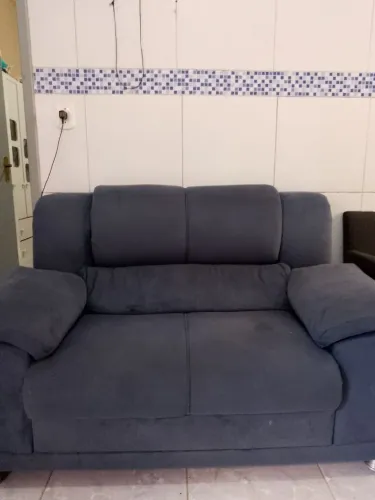 Vendo Sofá , facilito a entrega