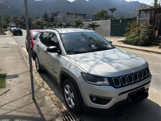 Jeep Compass Sport 2.0 4X2 Flex 16V Aut. 2018