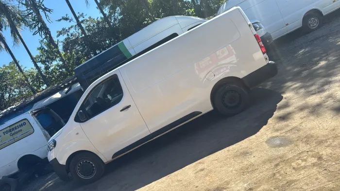 Peugeot Expert Business Pack 1.6 Turbo Diesel 2022