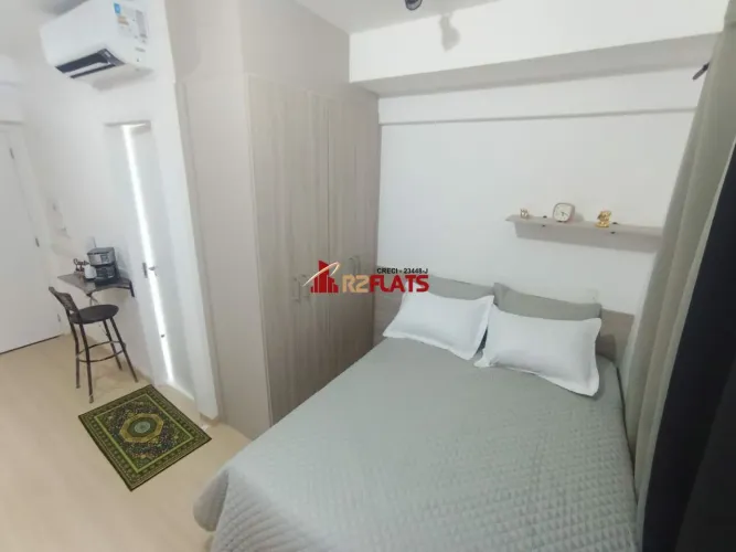 Flat com ótimo preço no bairro Consolação. Confira!